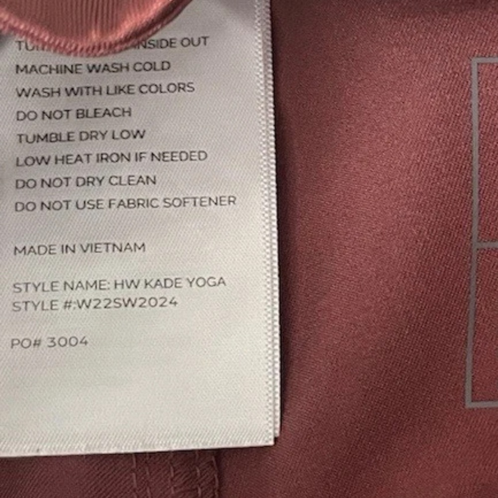 ISO Kade Cargo Scrub Pants - Picture 2 of 6